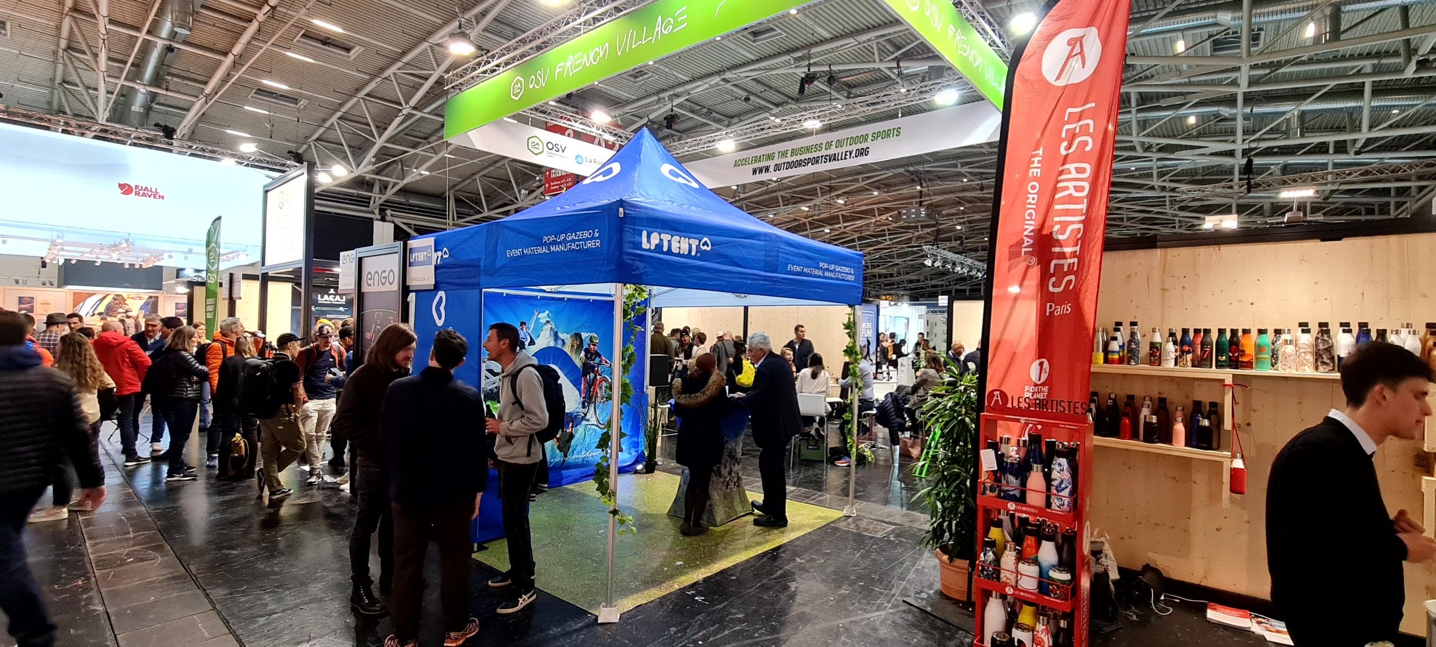 Professional event shelter outside an exhibition space
